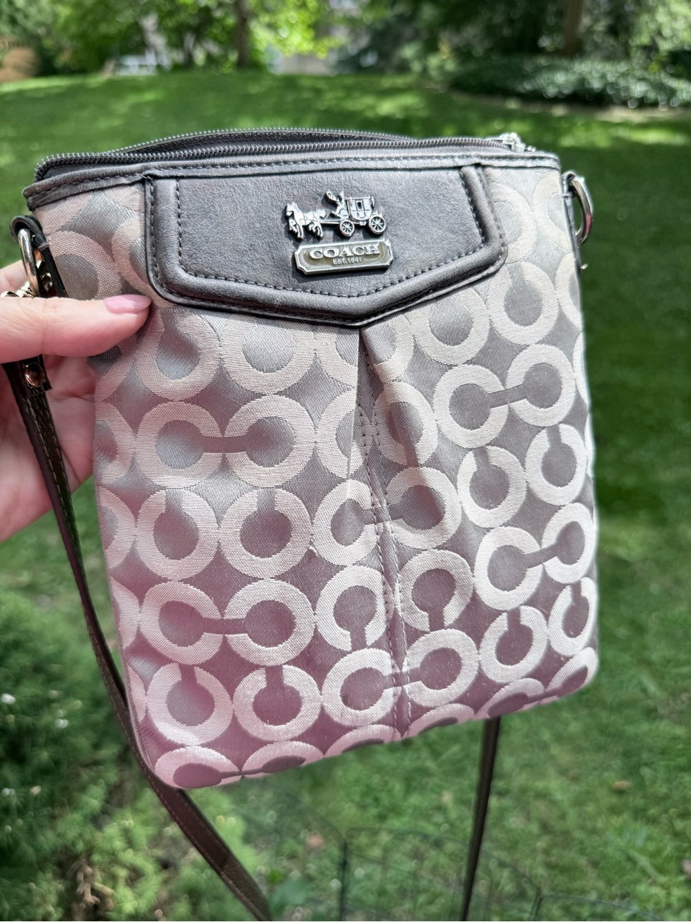 Coach Madison Dotted Op Art Swingpack Bag